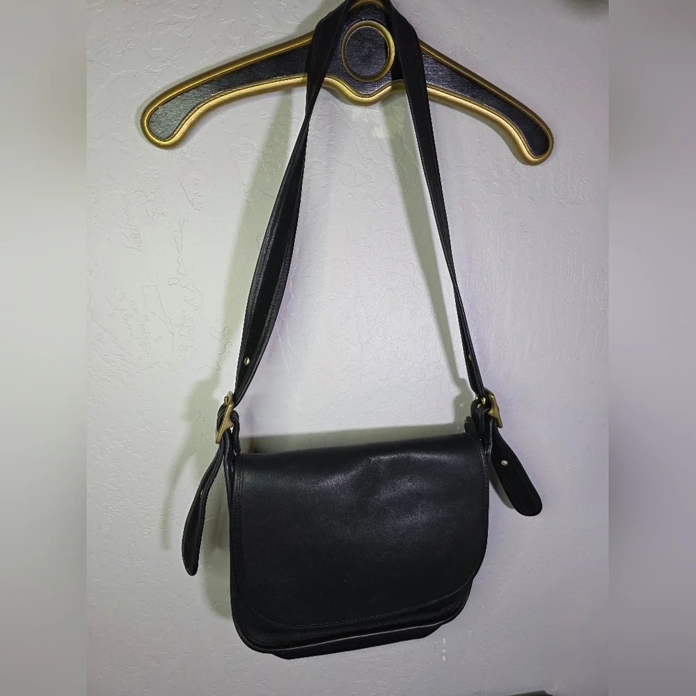 Coach Vintage Patricia Legacy Black Leather Crossbody Purse